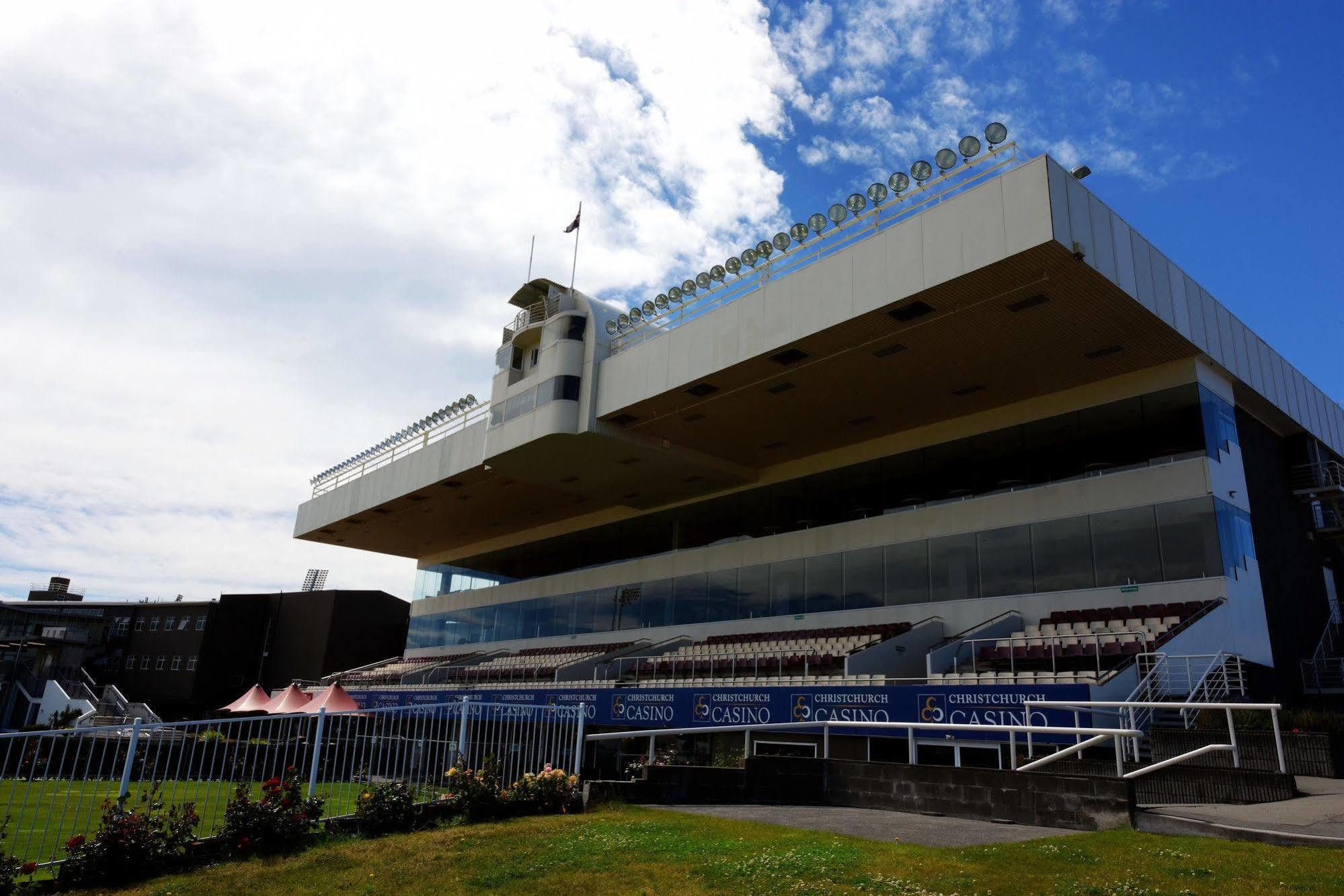 Addington Stadium Motel Christchurch Bagian luar foto